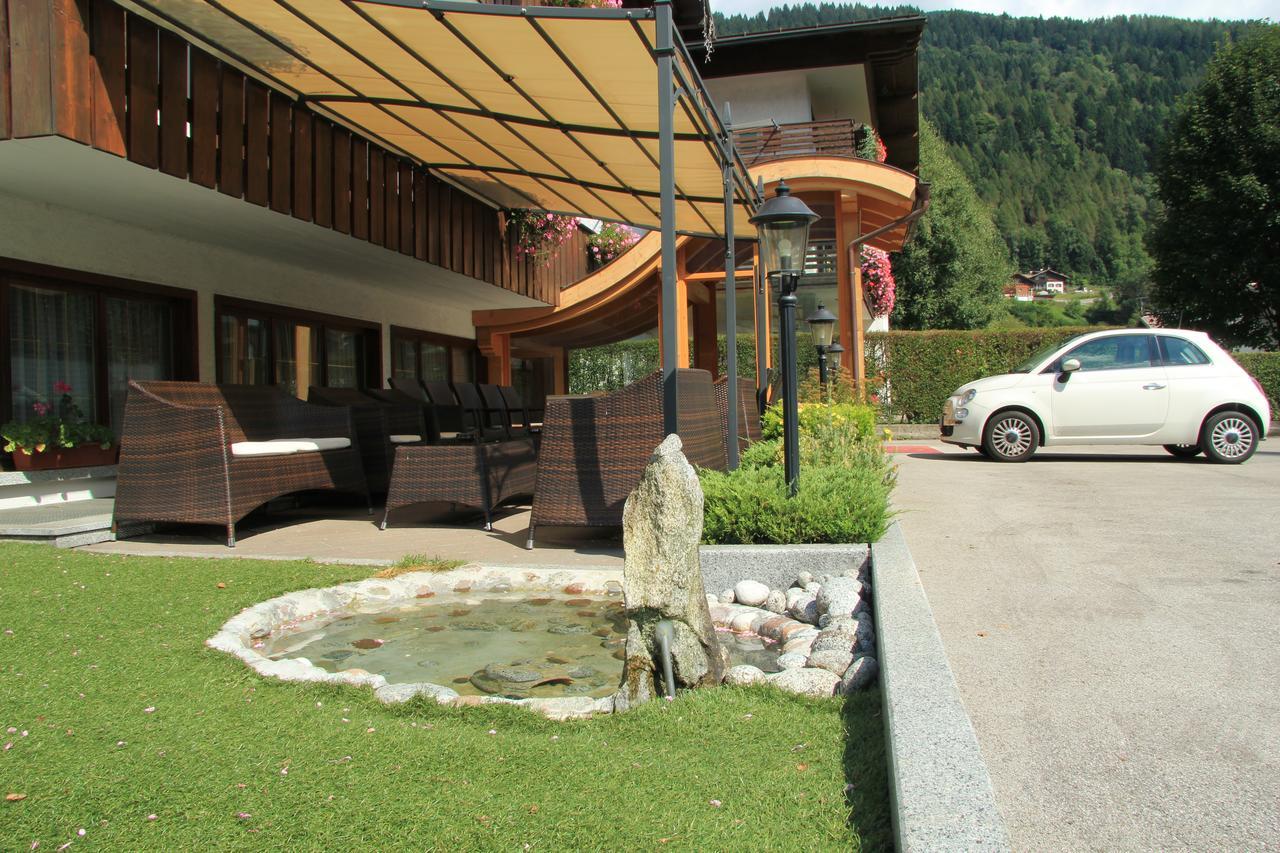 Hotel Lory ピンツォーロ エクステリア 写真
